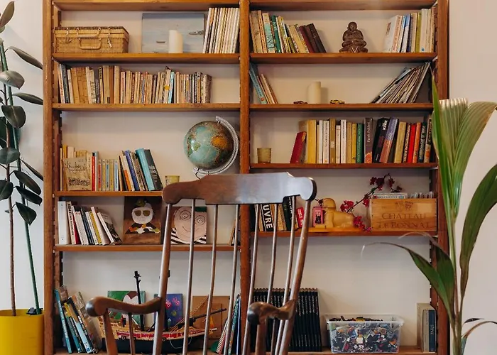 ホステル Demain C'est Loin