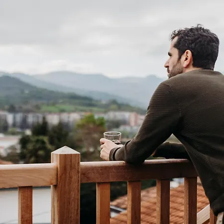 Vandrerhjem Demain C'est Loin *