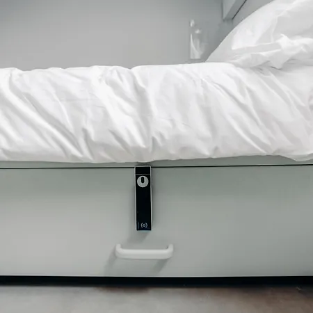 ホステル Demain C'est Loin アンダイエ